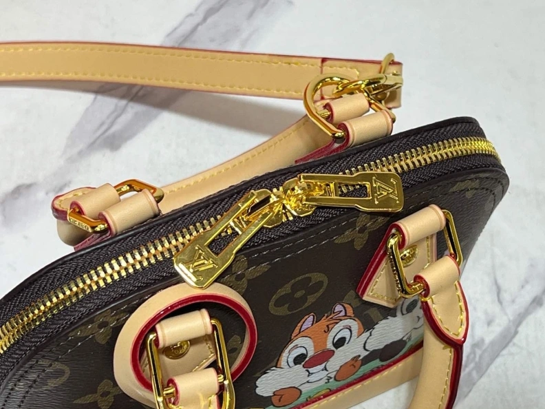 LX Top Handle Bags HighQuality 22914