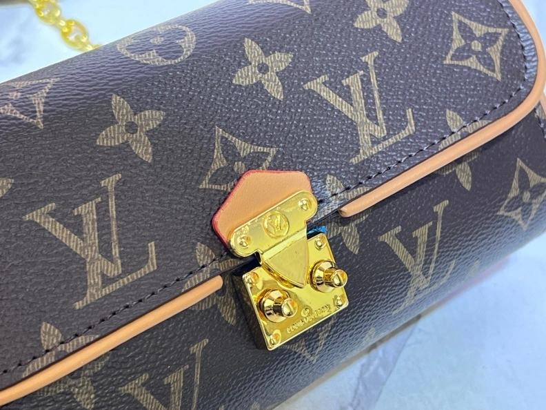Classic LX Satchel Bags 23272