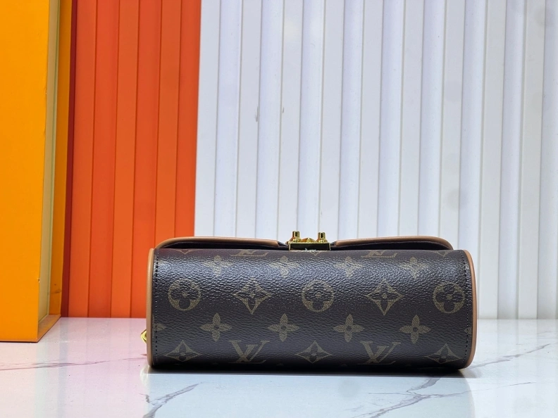 Classic LX Satchel Bags 23272