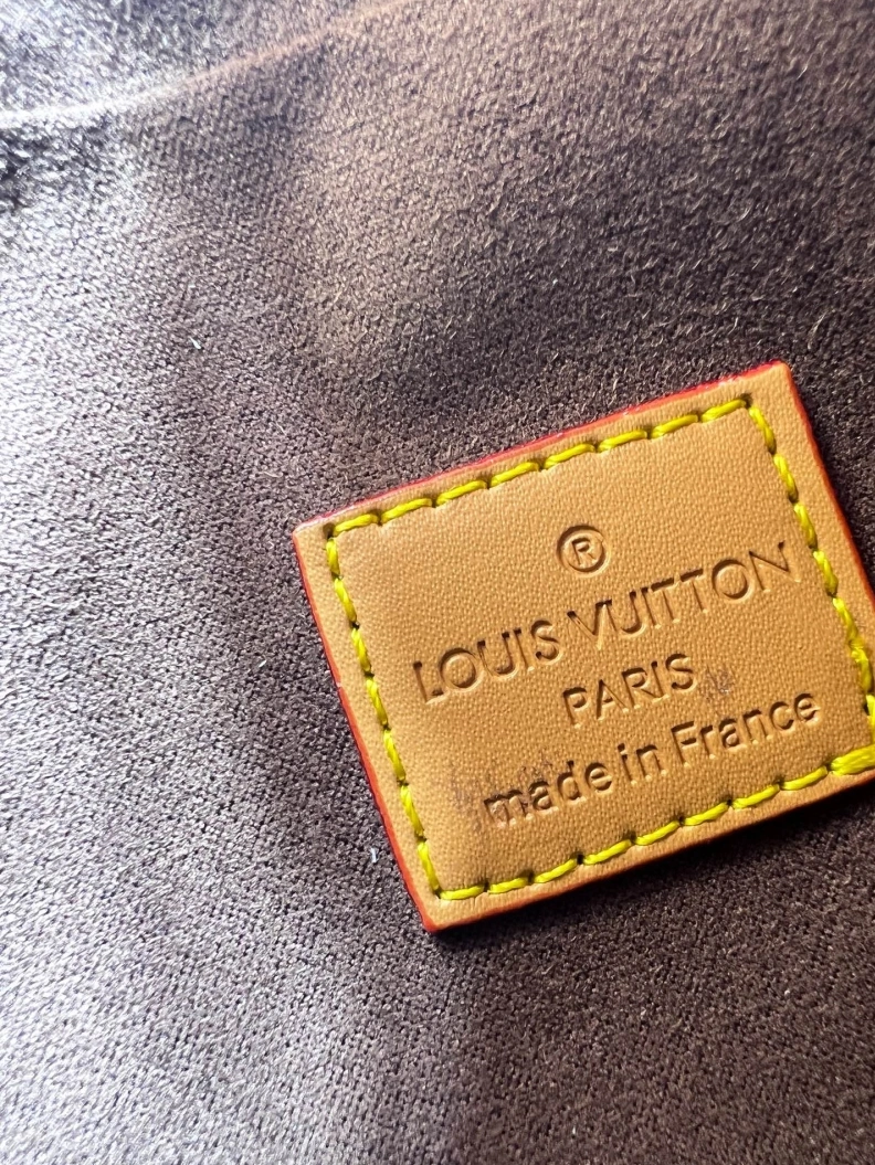 Breathable LX Satchel Bags 23280