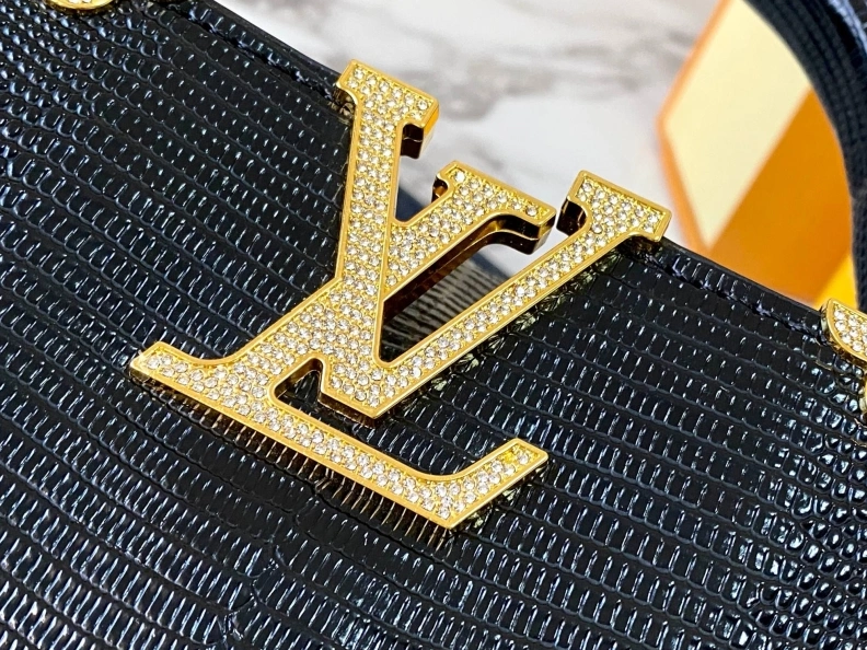 Functional LX Caxucines Bags 23391