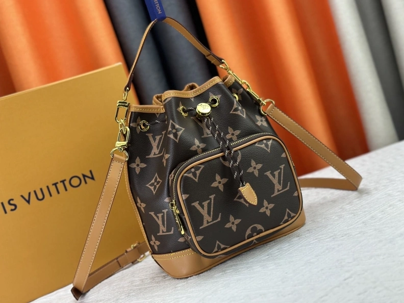 LX Bucket Bags Modern 23429