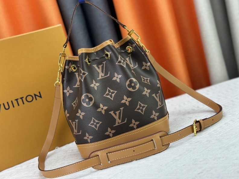LX Bucket Bags Modern 23429