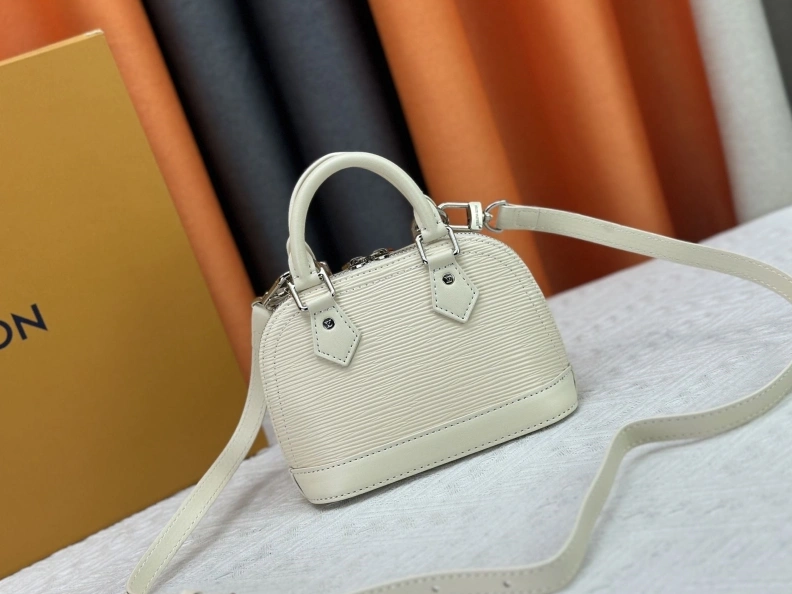 SportInspired LX Top Handle Bags 22911