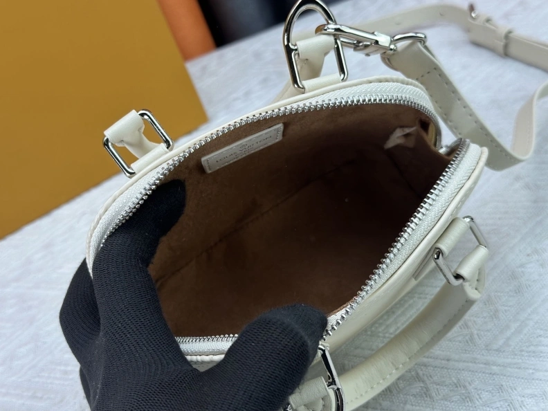 SportInspired LX Top Handle Bags 22911