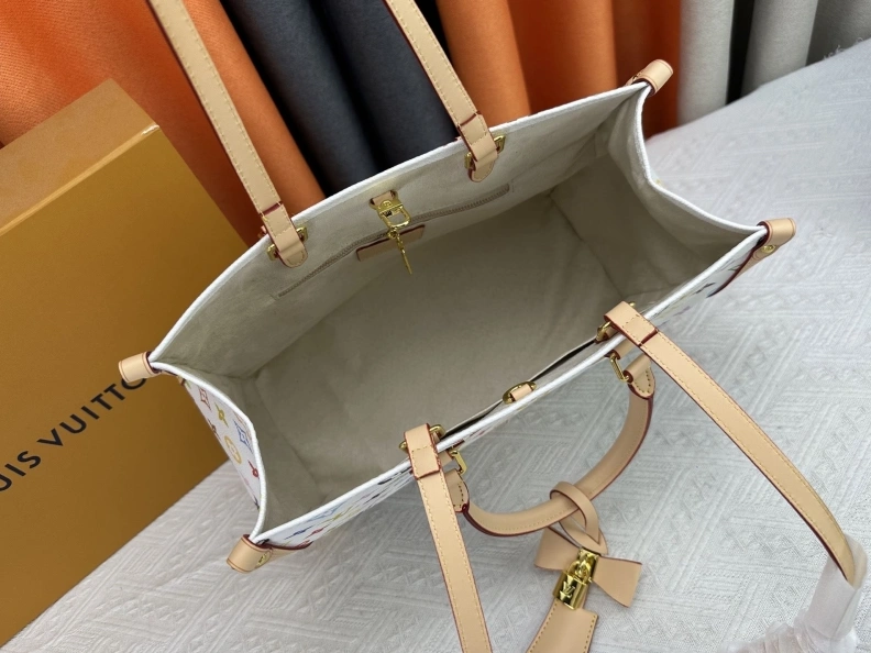 Minimalist LX Shopping Bags 23111
