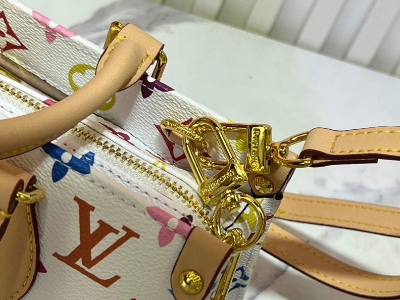 LX Top Handle Bags Soft 22899