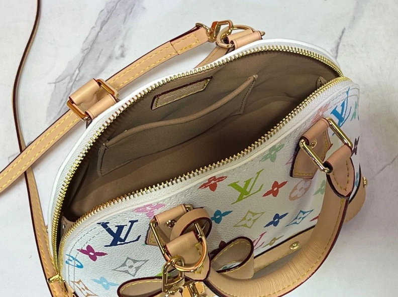 Flexible LX Top Handle Bags 22912