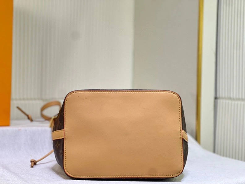 StreetReady LX Bucket Bags 23423
