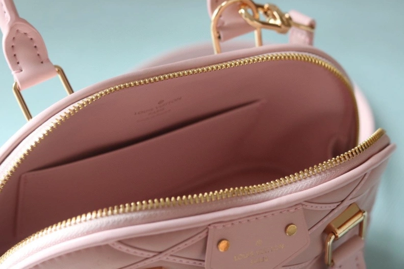 Modern LX Top Handle Bags 22879