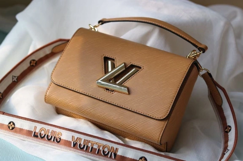 LX Twist Denim Bags Trendsetting 22713