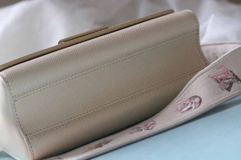 Versatile LX Twist Denim Bags 22714