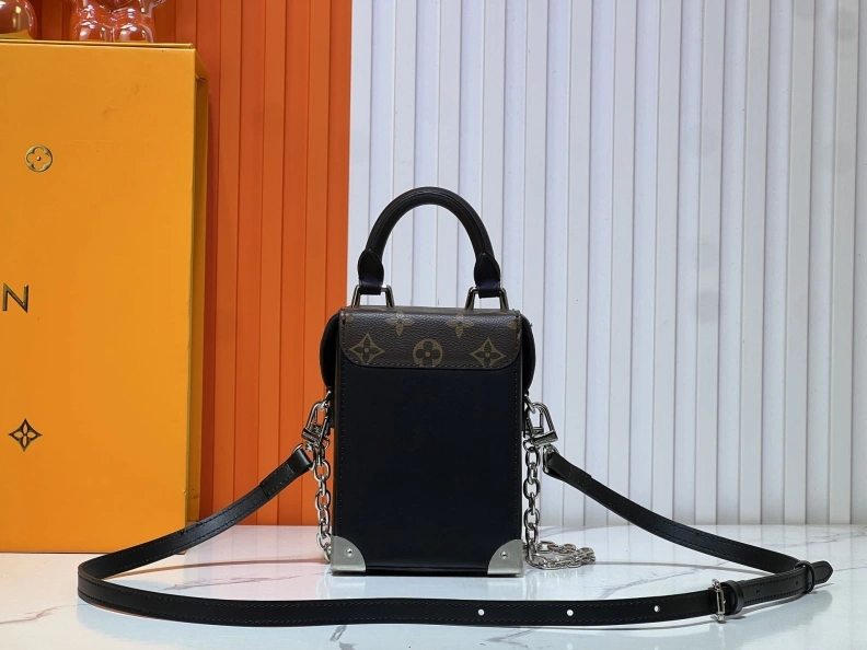 Comfortable LX Top Handle Bags 22880