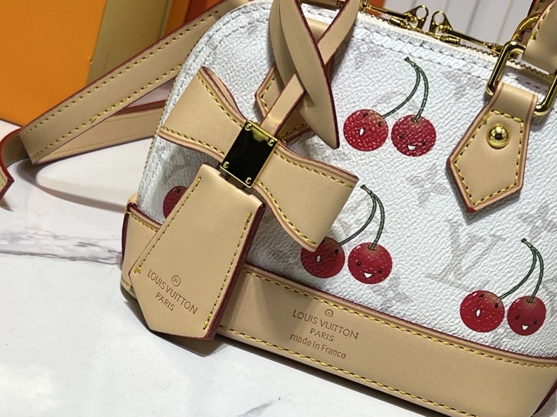 LX Top Handle Bags Classic 22886