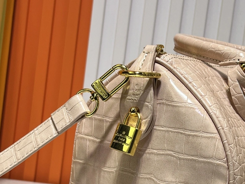 Sophisticated LX Speedy Bags 22986