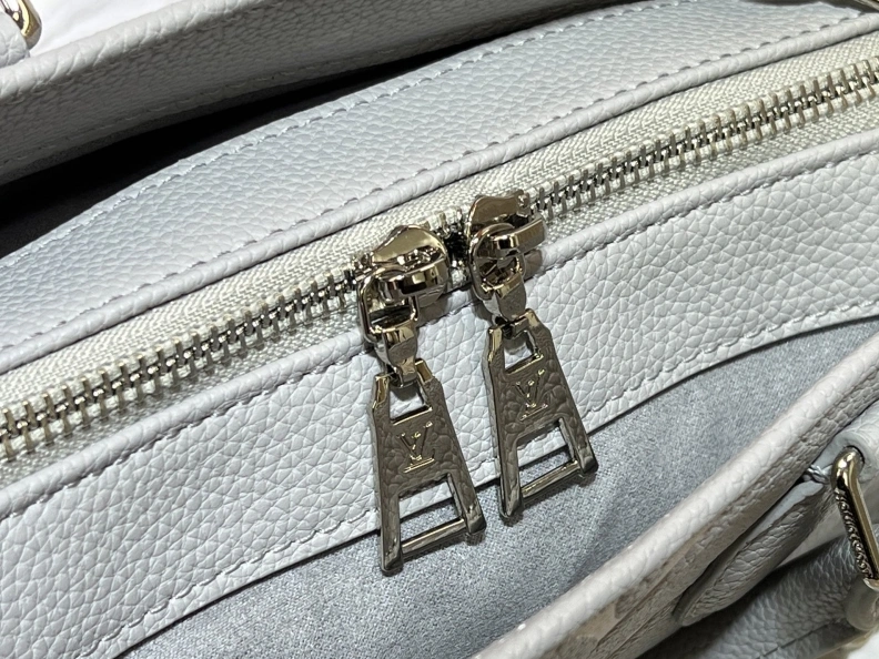 Fashionable LX Shopping Bags 23109