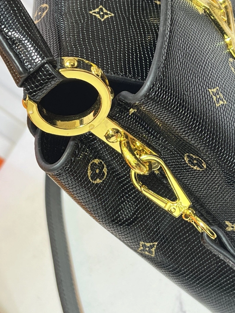 LX Caxucines Bags HighQuality 23367