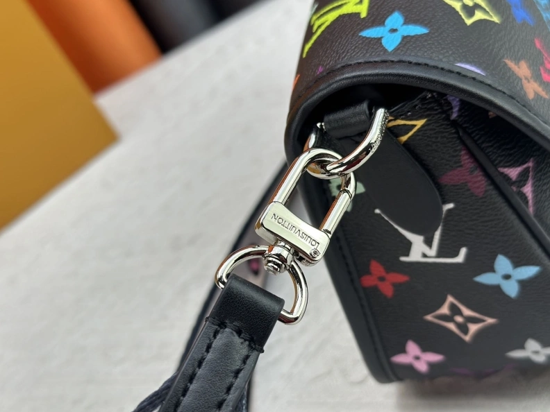 EyeCatching LX Satchel Bags 23265