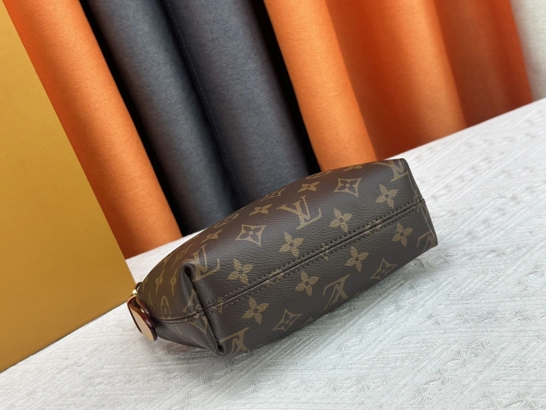 LX Top Handle Bags Trendsetting 22882