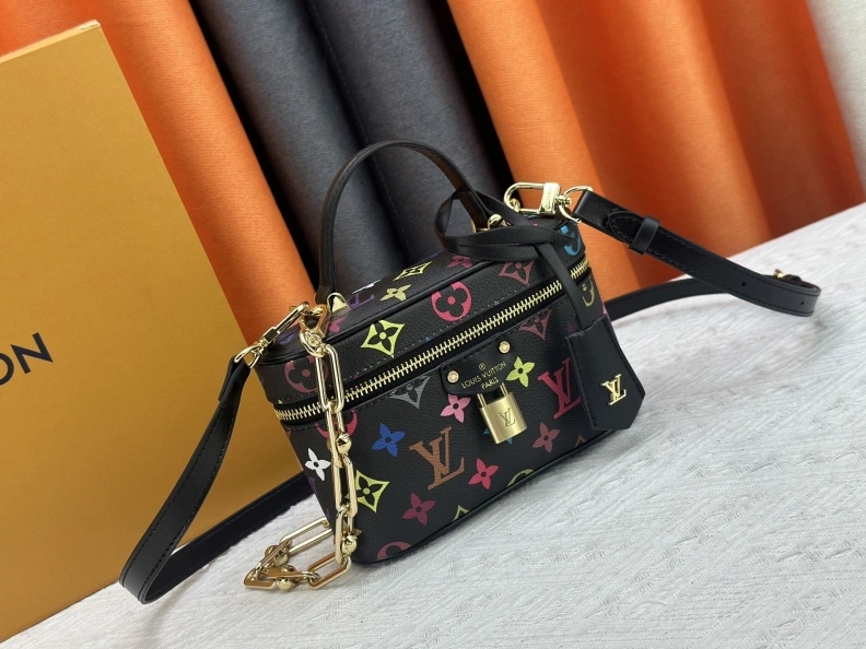 HighQuality LX Cosmetic Bags 23310