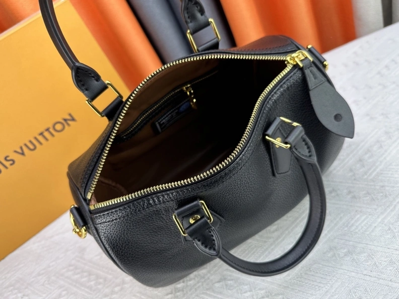 Trendsetting LX Speedy Bags 22990
