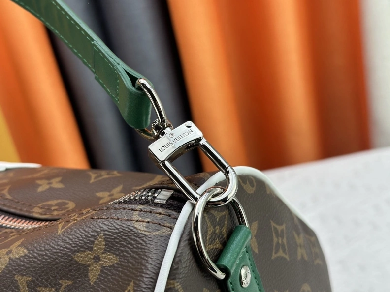 LX Travel Bags Refined 22805