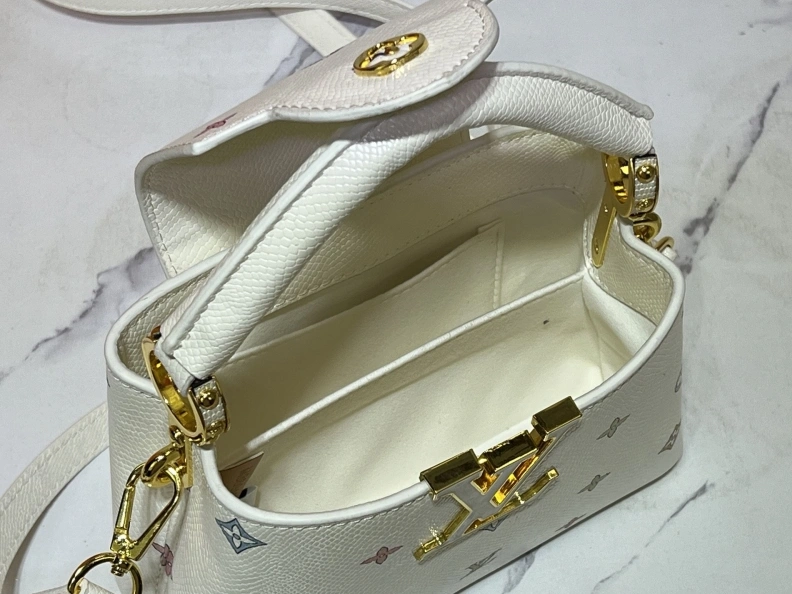 Breathable LX Caxucines Bags 23365