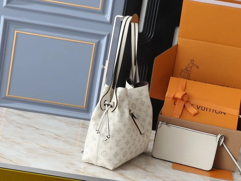 Modern LX Shopping Bags 23082