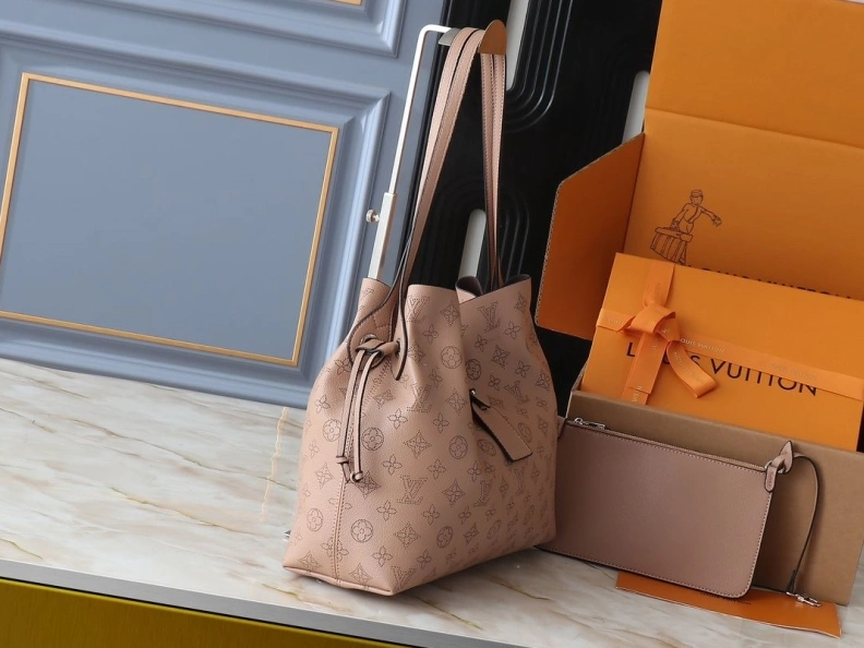 Popular LX Shopping Bags 23089