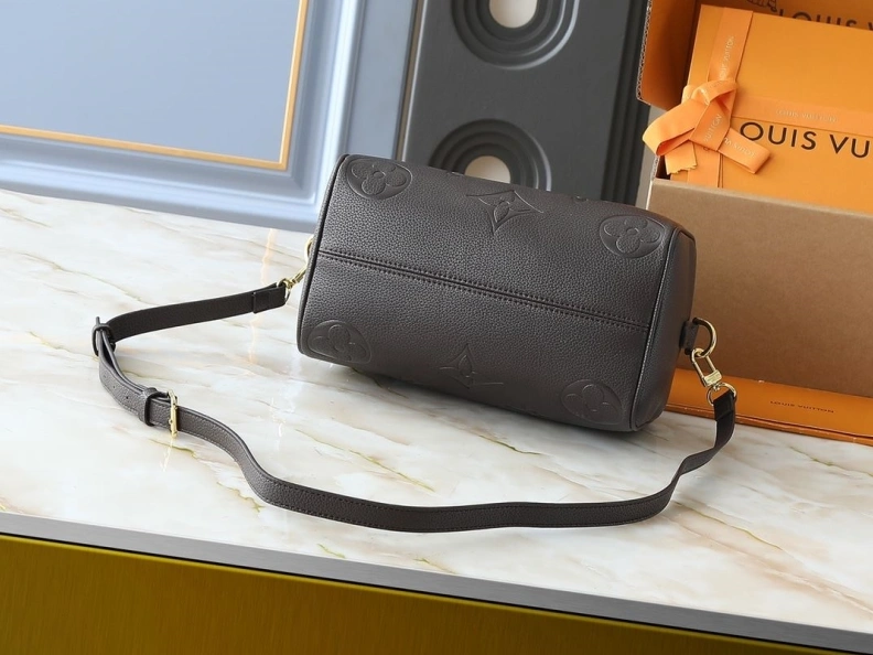 LX Speedy Bags StreetReady 22961