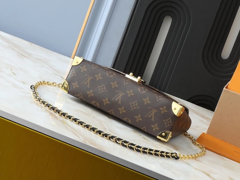 Sophisticated LX Satchel Bags 23229