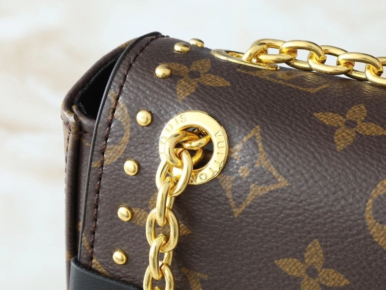 Sophisticated LX Satchel Bags 23229