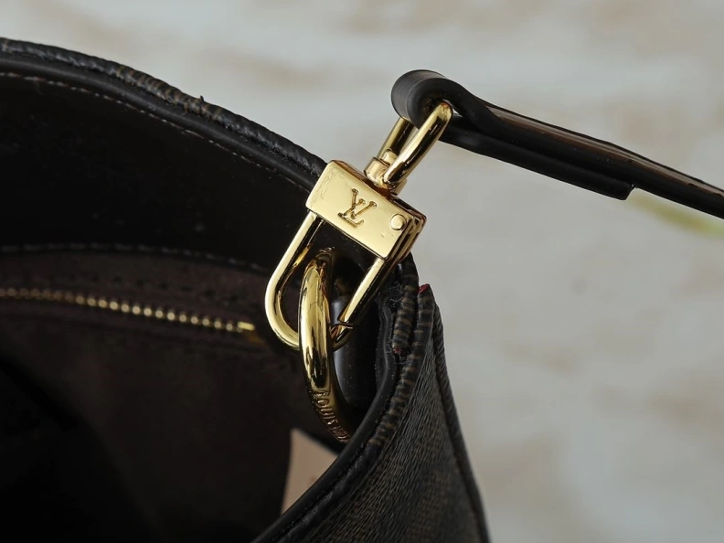 LX Bucket Bags Bright 23430