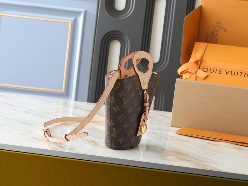 LX Bucket Bags Refined 23453