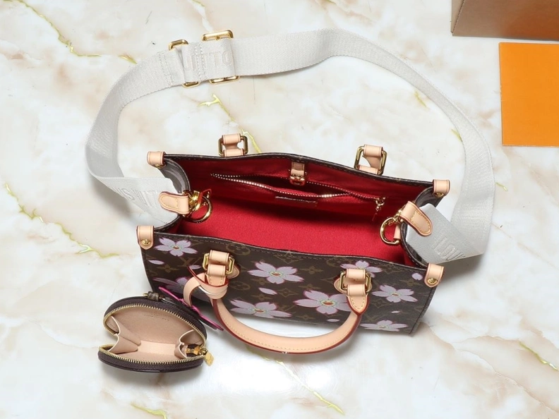 DailyWear LX Shopping Bags 23052