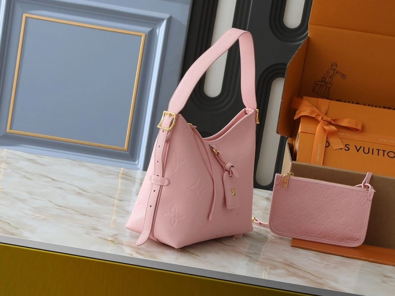 Comfortable LX Top Handle Bags 22851