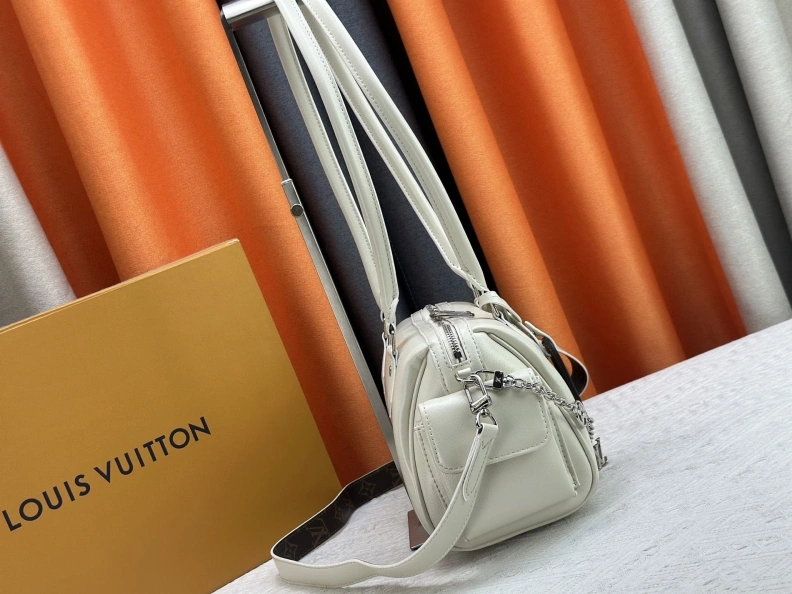 Flexible LX Top Handle Bags 22853