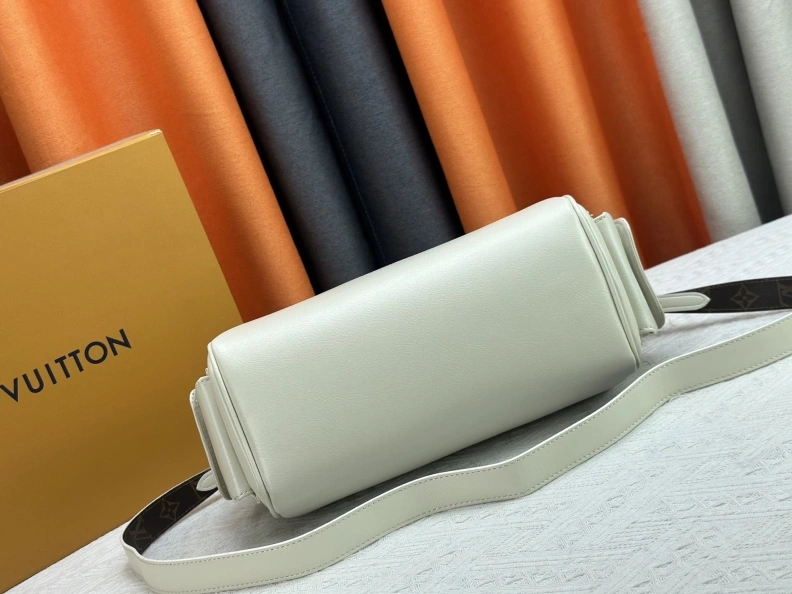 Flexible LX Top Handle Bags 22853