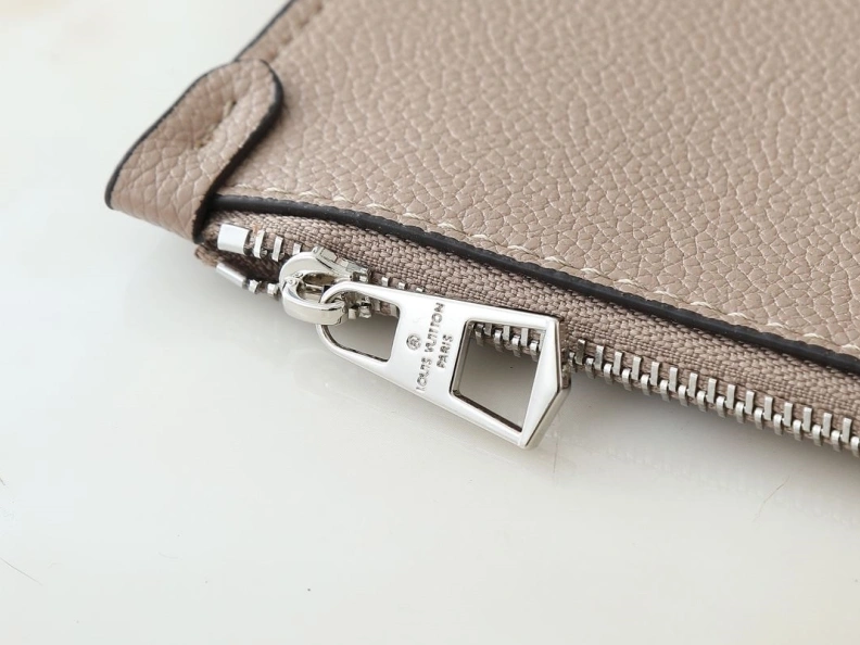 Classic LX Top Handle Bags 22854
