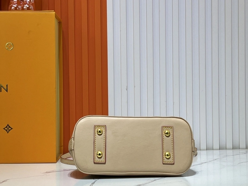 LX Top Handle Bags SmartChoice 22838