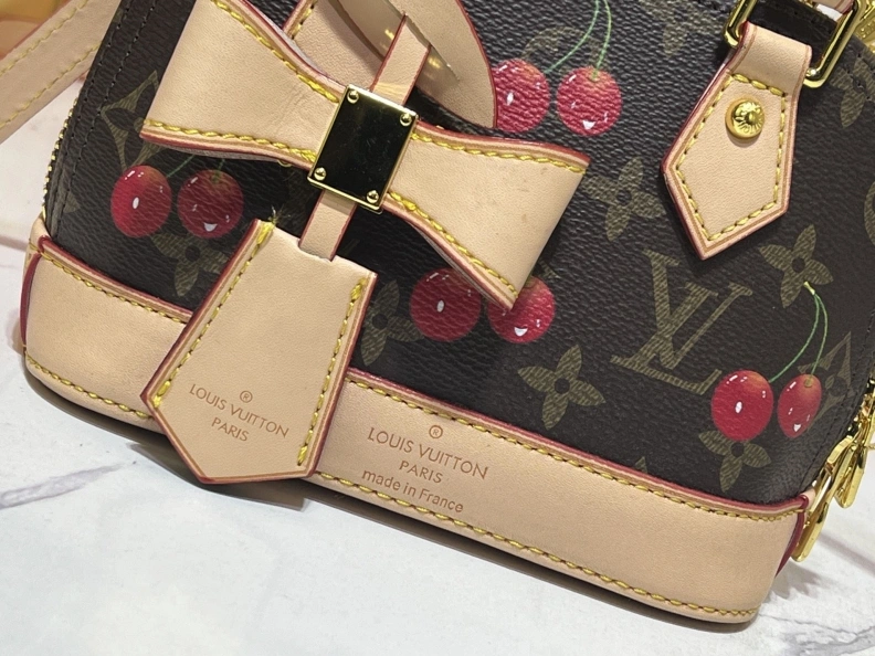 Elegant LX Top Handle Bags 22849