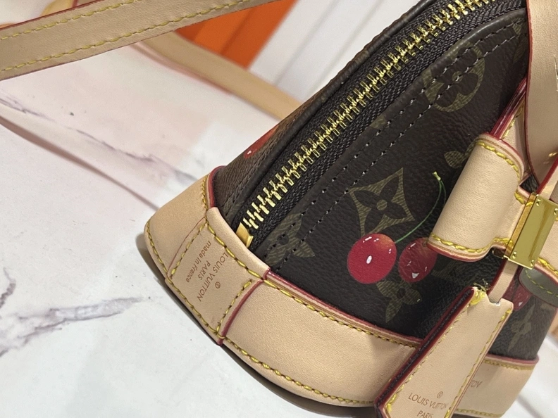 Elegant LX Top Handle Bags 22849
