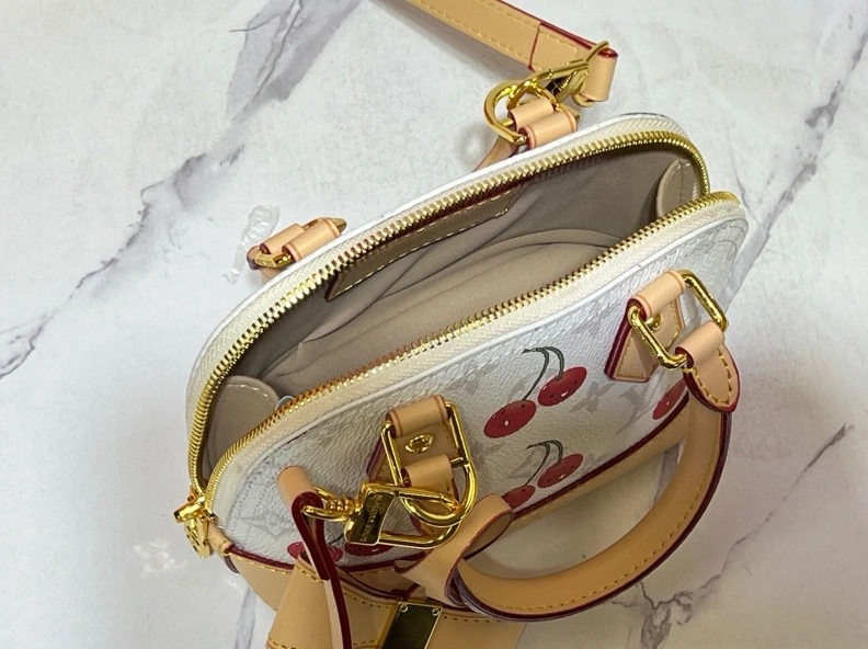 Efficient LX Top Handle Bags 22835