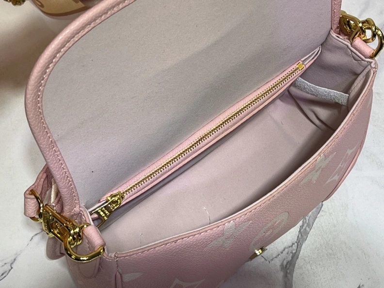 Versatile LX Satchel Bags 23185