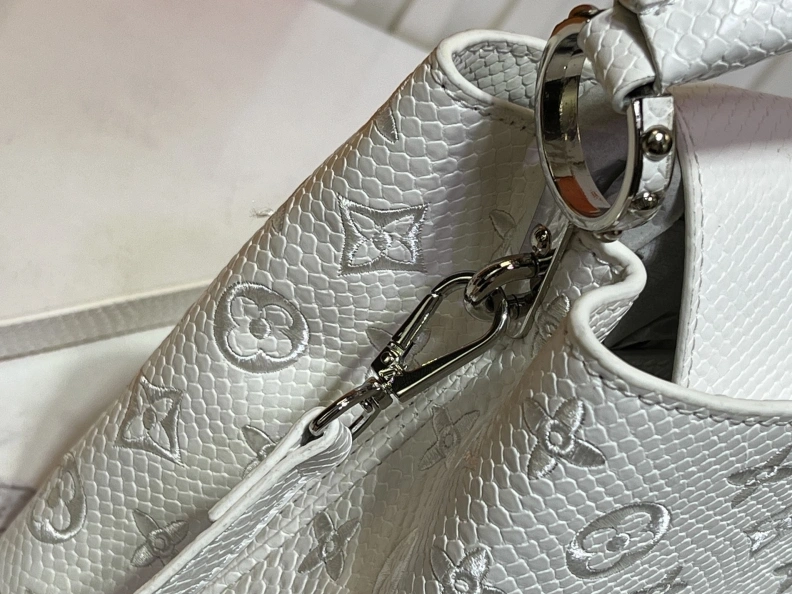 Breathable LX Caxucines Bags 23339