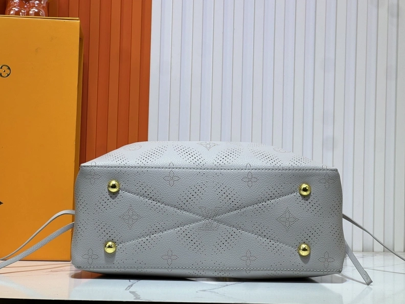 Modern LX Top Handle Bags 22836