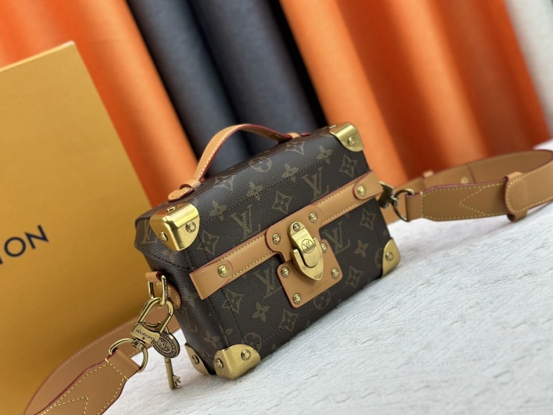 Fashionable LX Box Bags 23449
