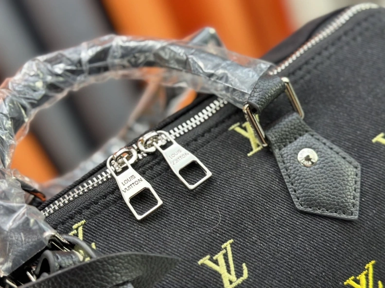 LX Speedy Bags StreetReady 22952