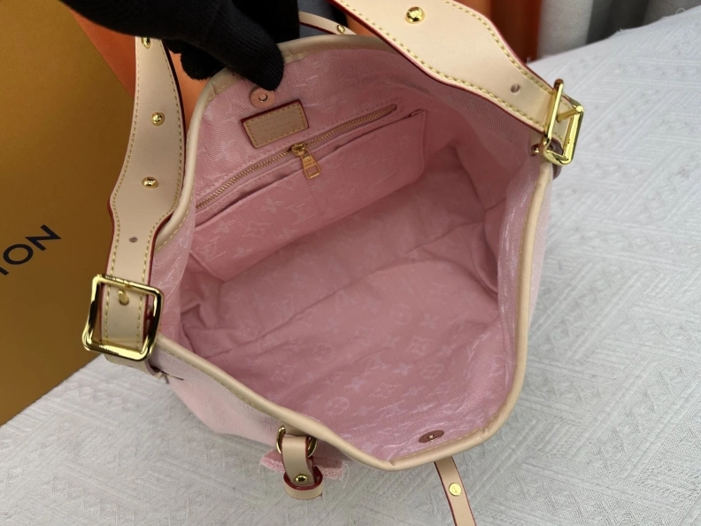 EyeCatching LX Top Handle Bags 22827
