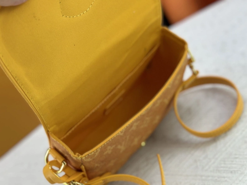 LX Satchel Bags Soft 23159